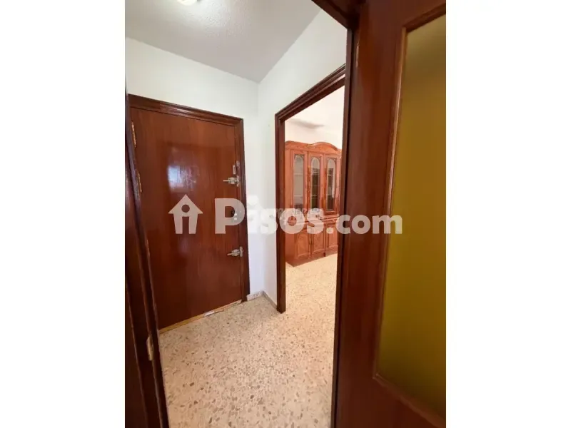 Ingresso - Four-Bedroom Apartment with A/C in Montequinto