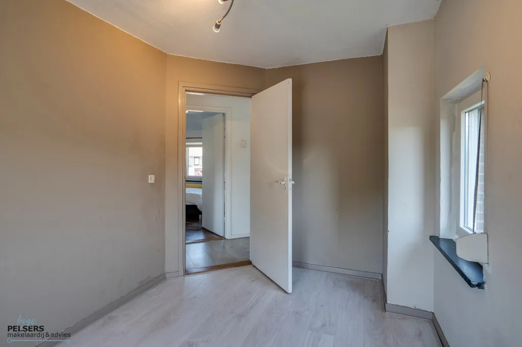 Hallway - Characterful Two-Storey House with Garden in Reuver