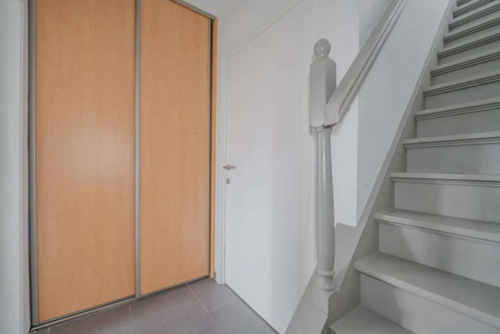 Stanze - Spacious House with Terrace in Tamines