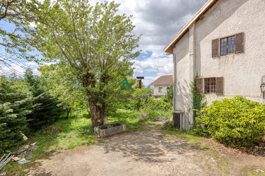Aed - Charming 4-Bed Flat with Garden in Haut-Meylan