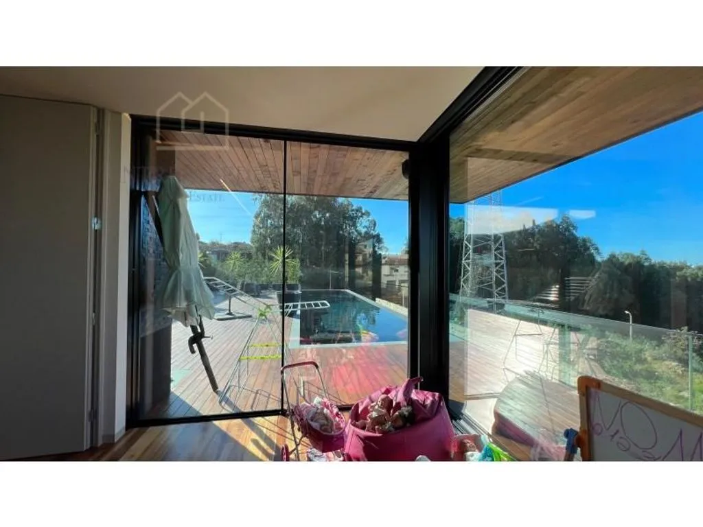 Piscine - Luxury Villa with Infinity Pool in Avintes