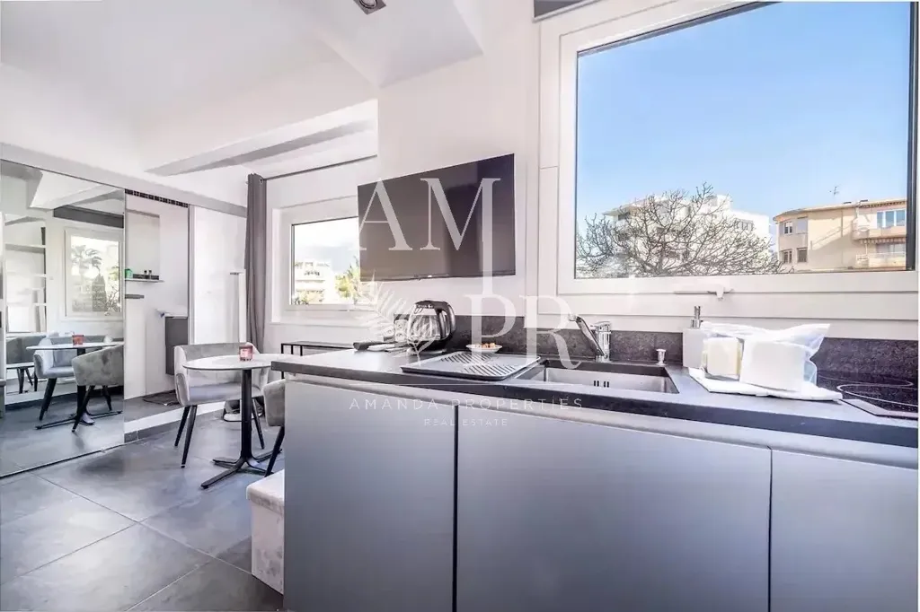 Cucina - Studio with Croisette View in Cannes