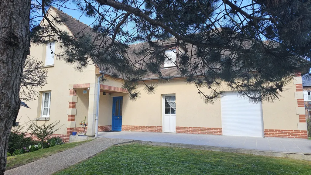 Välivaade - Spacious House with South Terrace in Beauvais