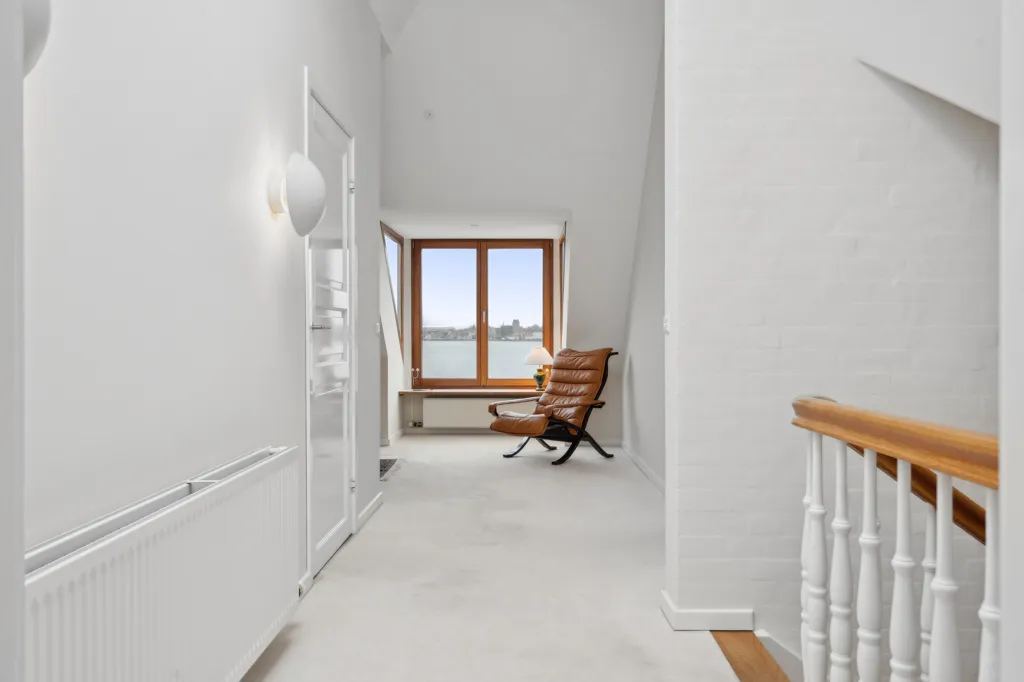 Entrée - Villa with Private Beach and Lake in Snoghøj