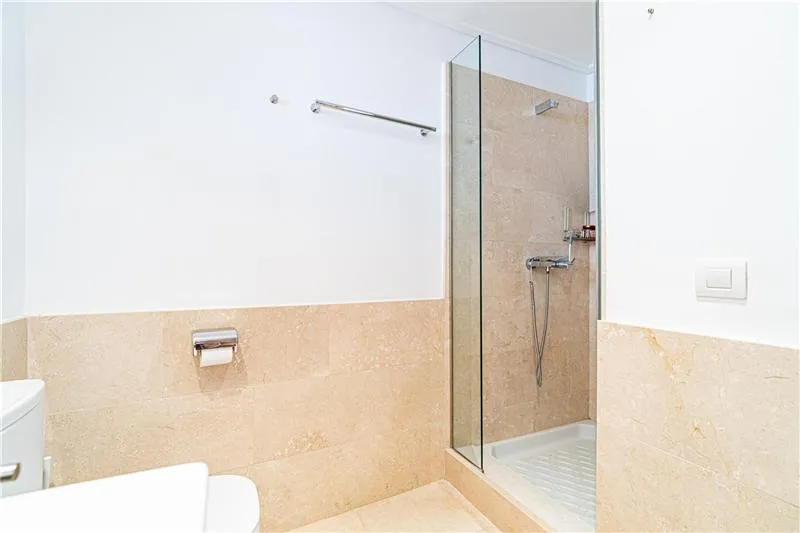 Bathrooms - 1-room apartment in Llucmajor