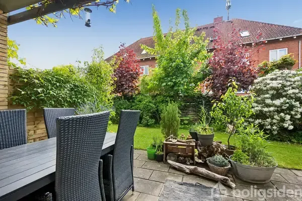 Terrace - 2-Bed Apartment with Sea View in Skodsborg