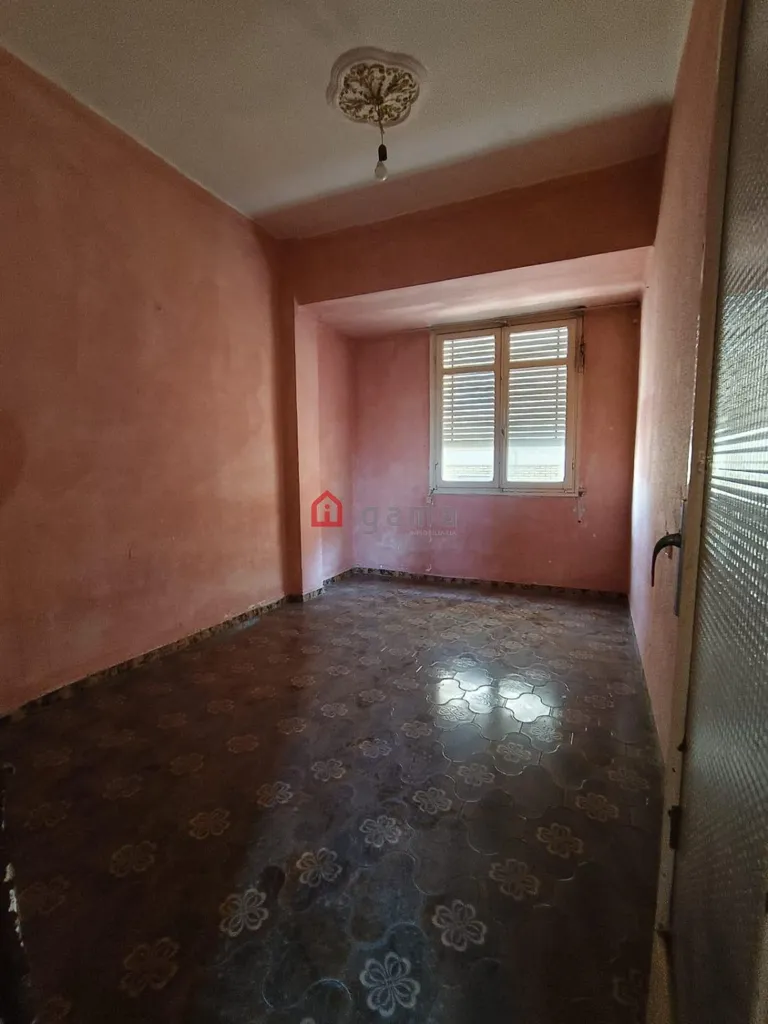 Rooms - Apartment with Renovation Potential in Onda
