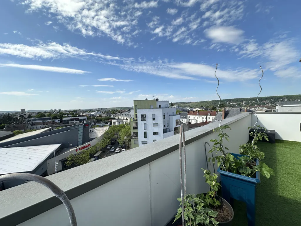 Terraza - Apartment with Panoramic View in Mantes-la-Jolie