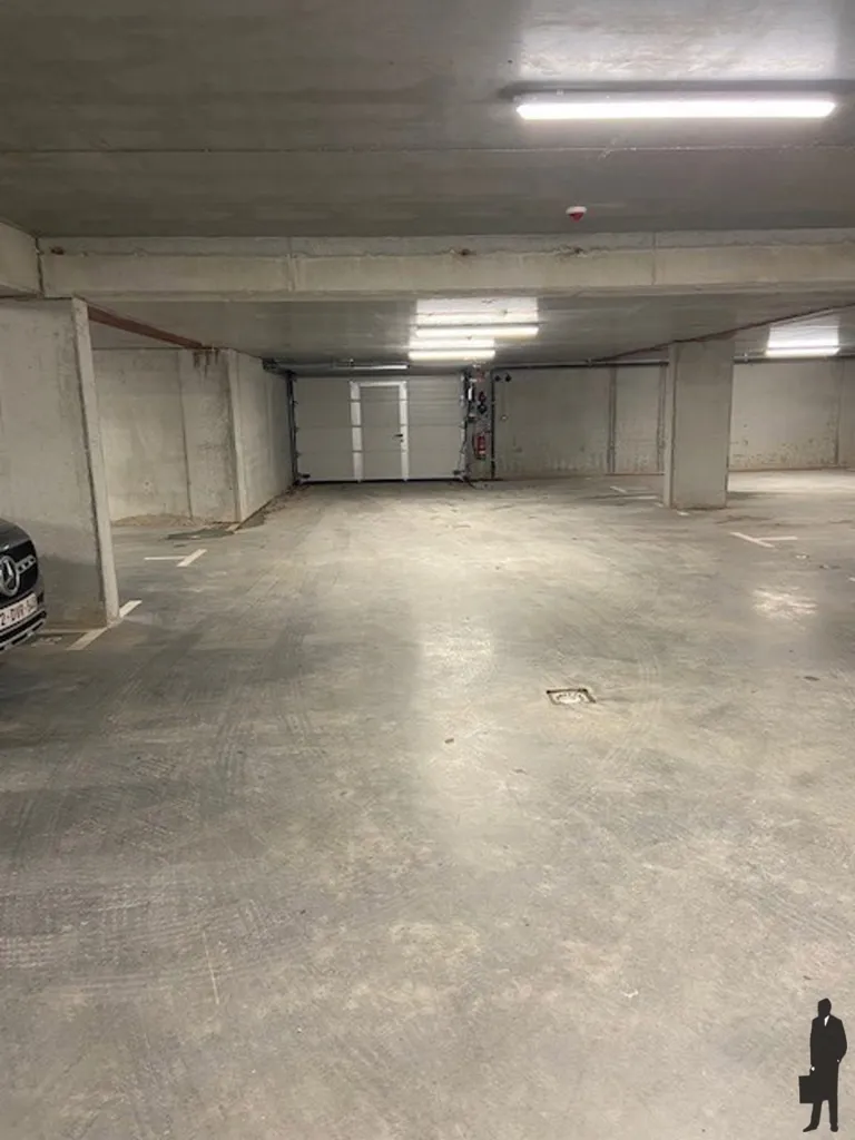 Garaaž - Underground Parking in Minderhout Centre
