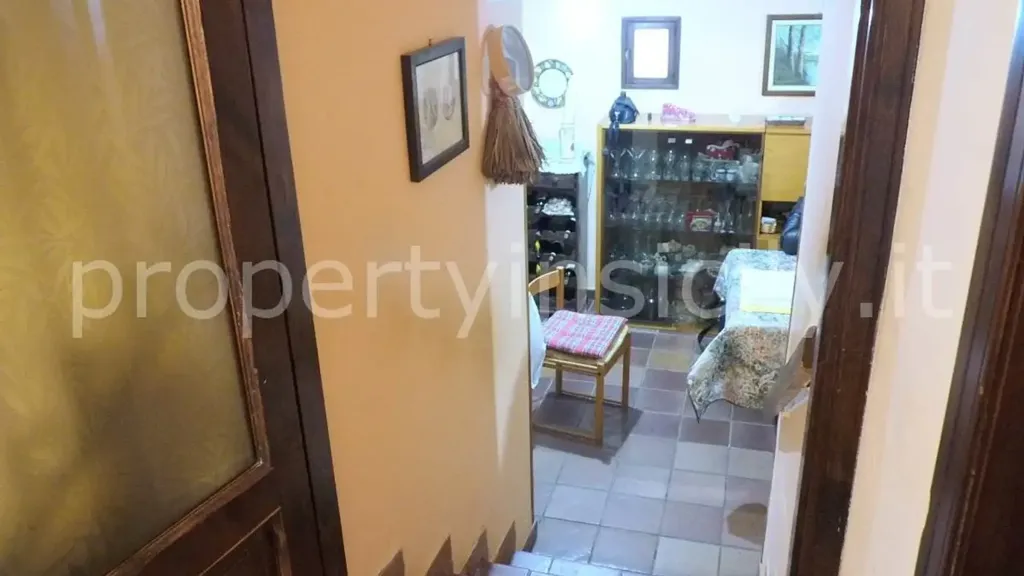 Esik - Villa with Sea View in Siracusa
