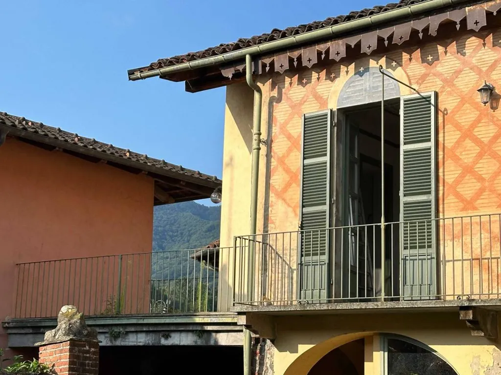 Extérieur - Characterful Triplex with Terraces in Pagno