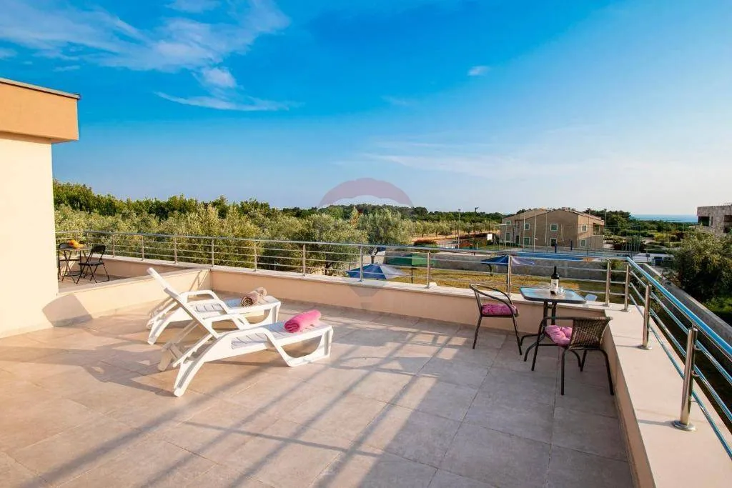 Balcon - Modern Villa with Pool in Vodnjan