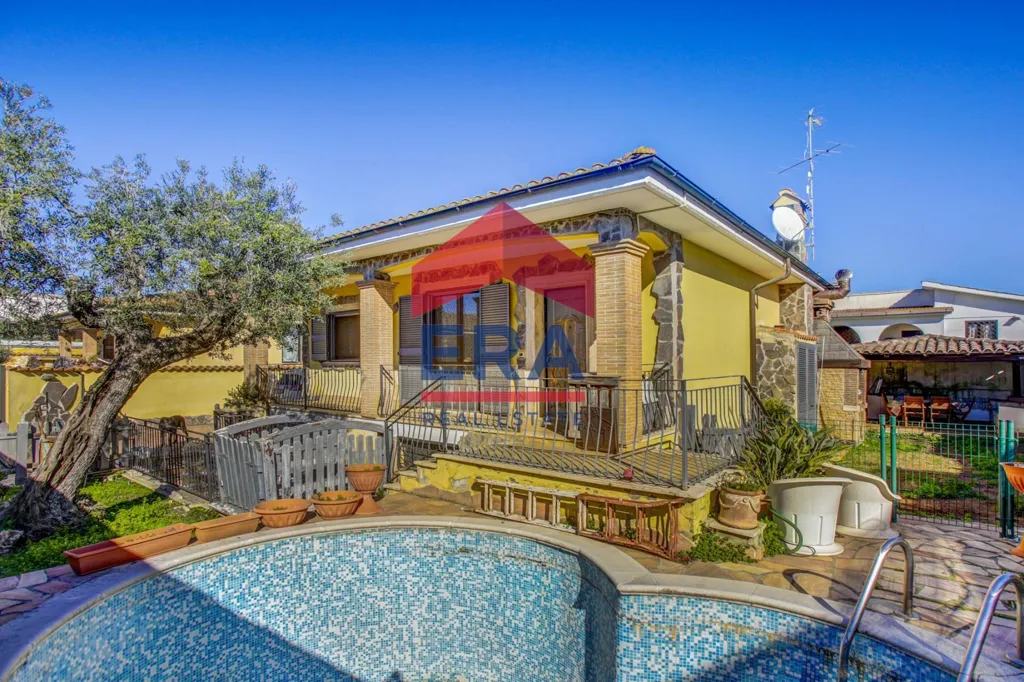 Piscine - Villa with Garden in Nuova Florida, Ardea