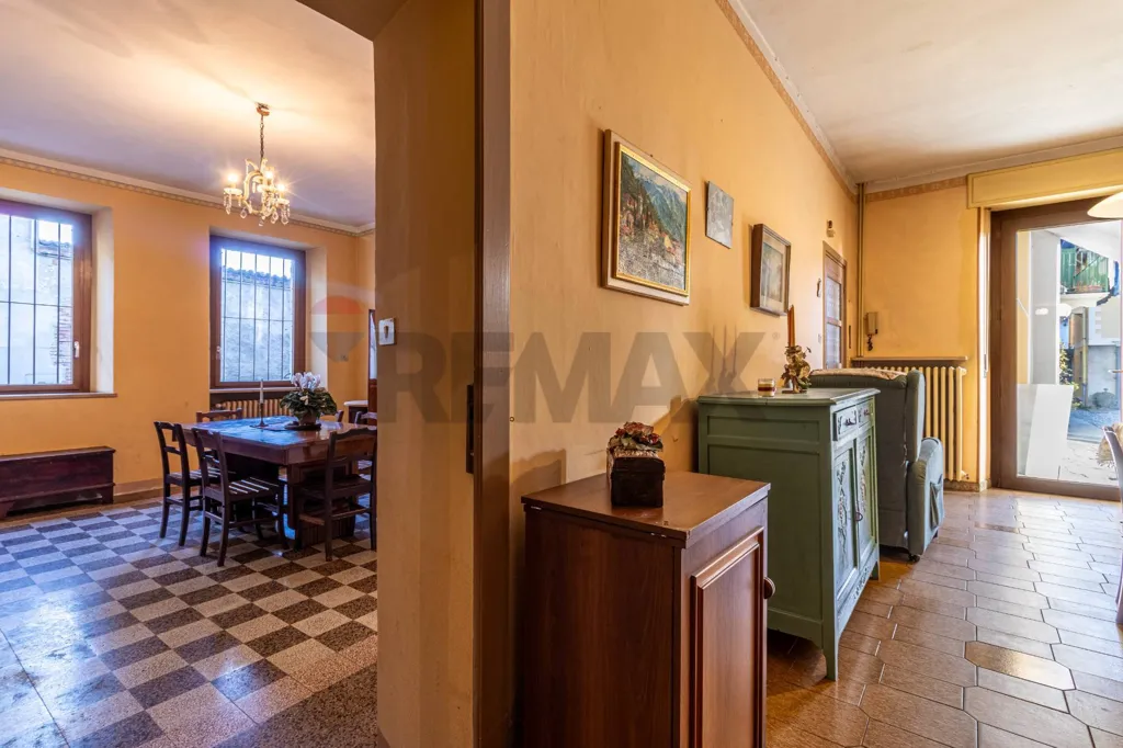 Salle à manger - Triplex Villa with Garden in Occhieppo Superiore