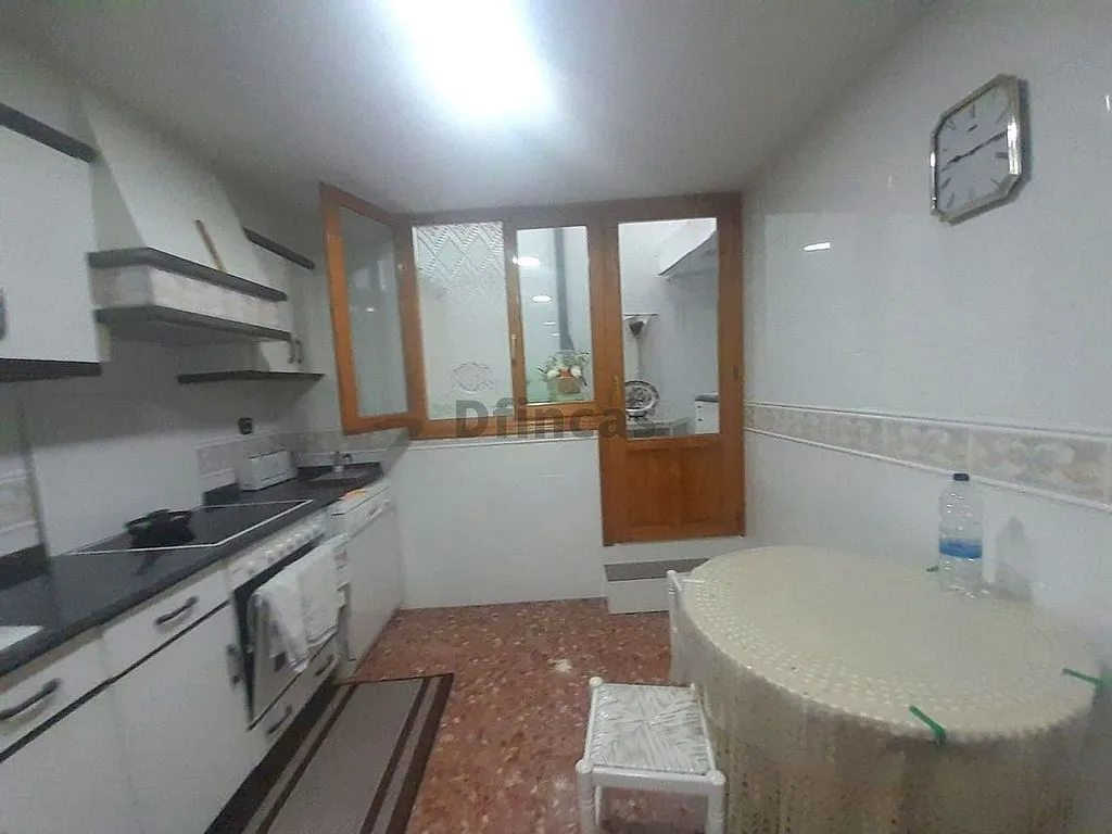 Cuisine - Family Chalet with Terrace in Cedrillas
