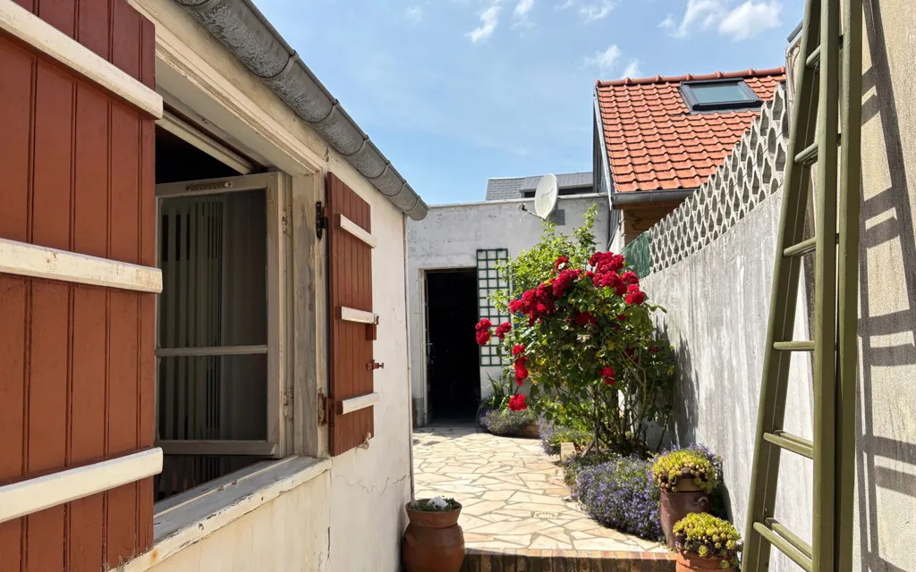 Aed - Fisherman's Cottage with Balcony in Le Crotoy