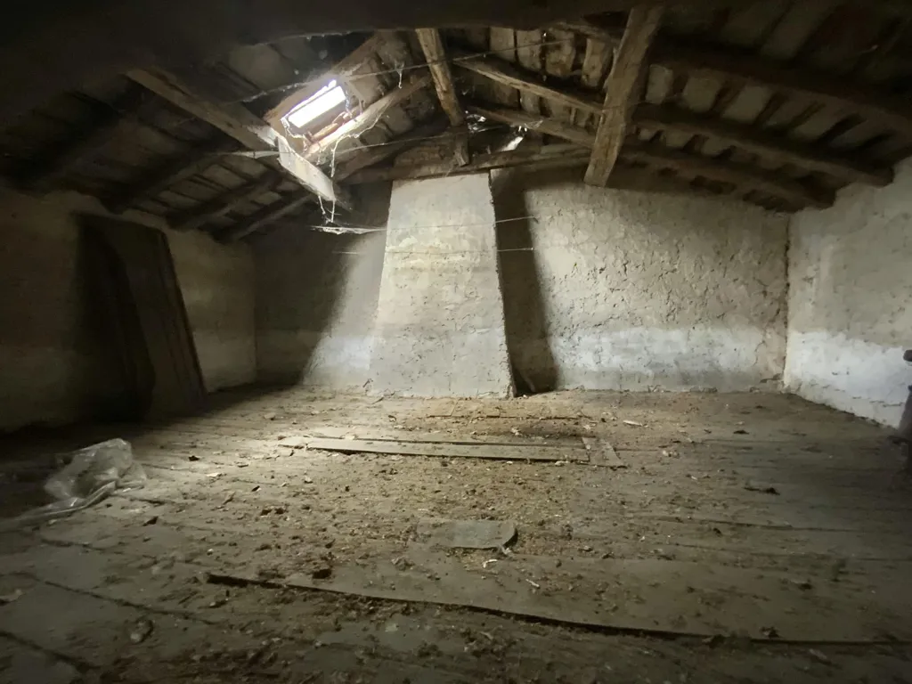 Pièces - Maison à Rénover dans le Village de Mézin