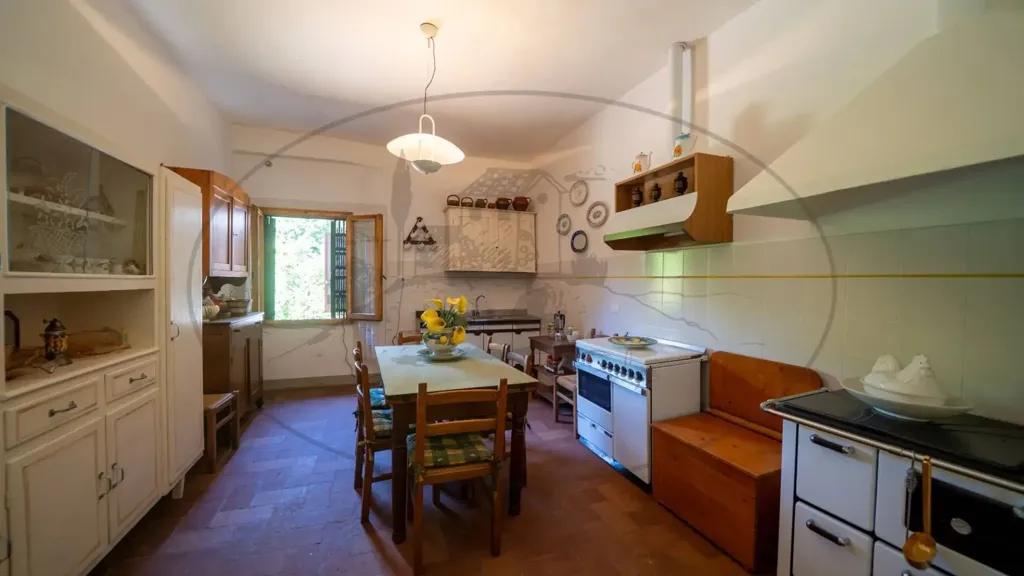 Köök - Rustic Farmhouse with Multiple Uses in Figline Valdarno
