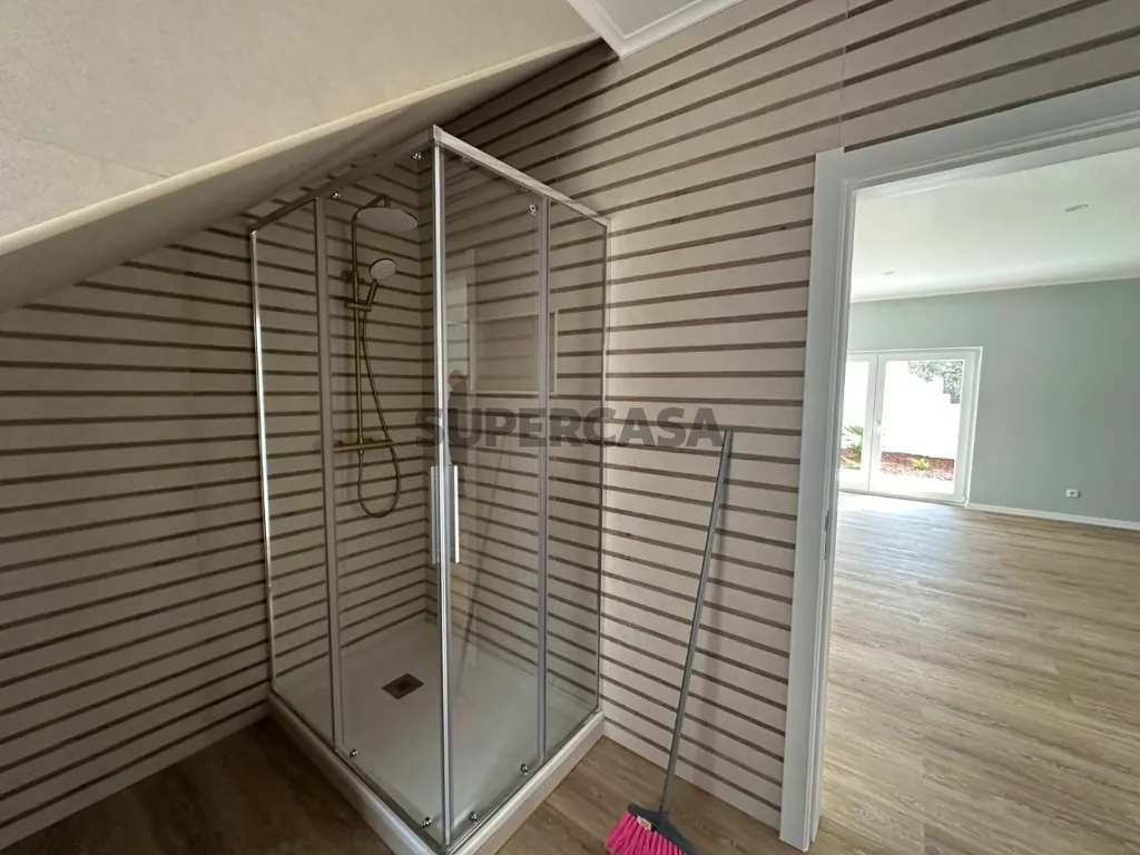 Vannitoad - Luxury Villa with Panoramic Deck in Ericeira
