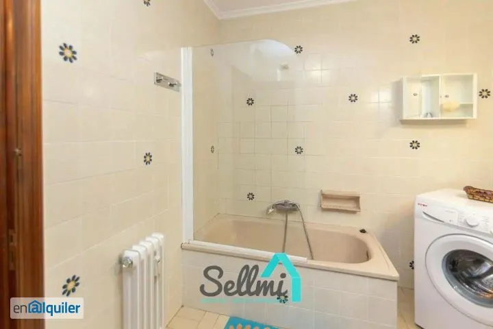 Salles de bain - Furnished Flat in Oviedo Centre