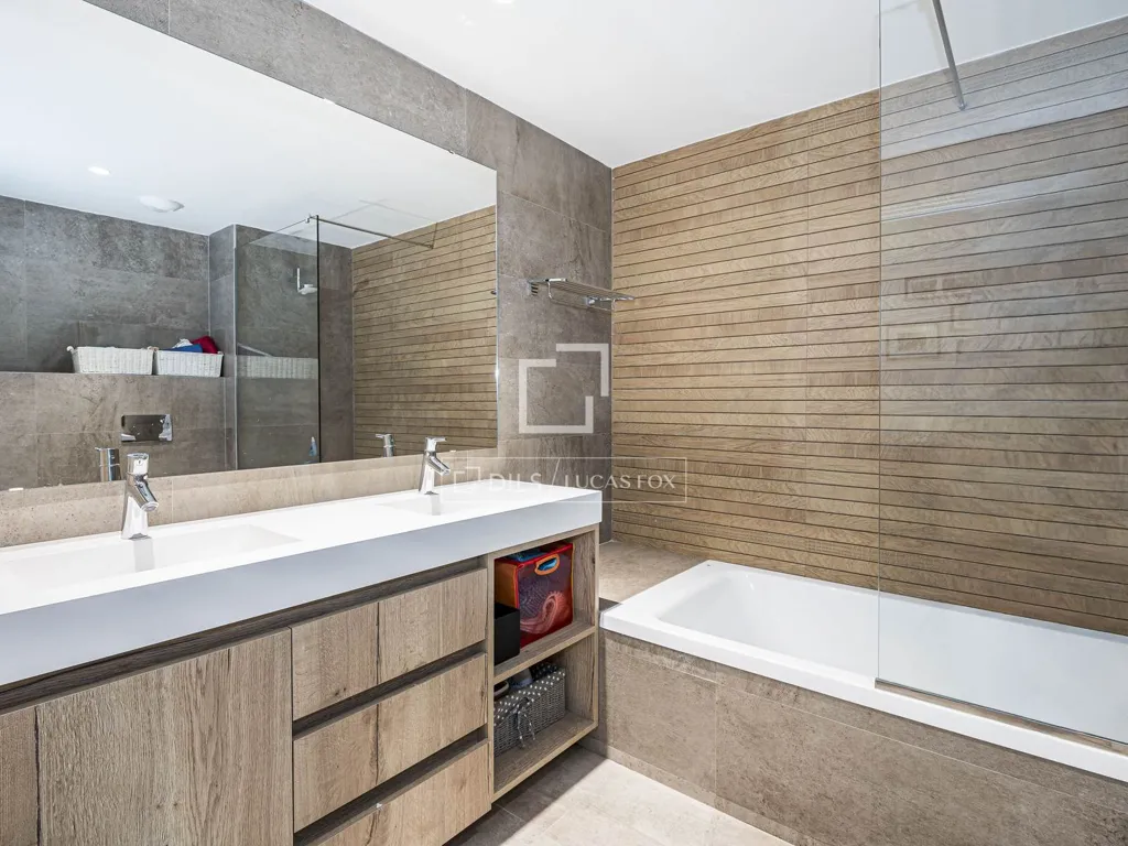 Vannitoad - Apartment with Pool and Terrace in Sant Cugat