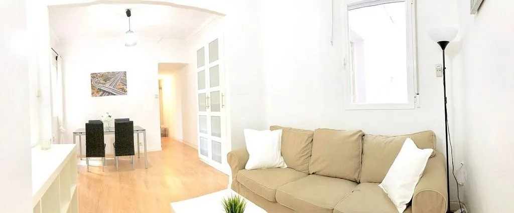 Soggiorno - Bright Apartment with Air Conditioning in Almagro
