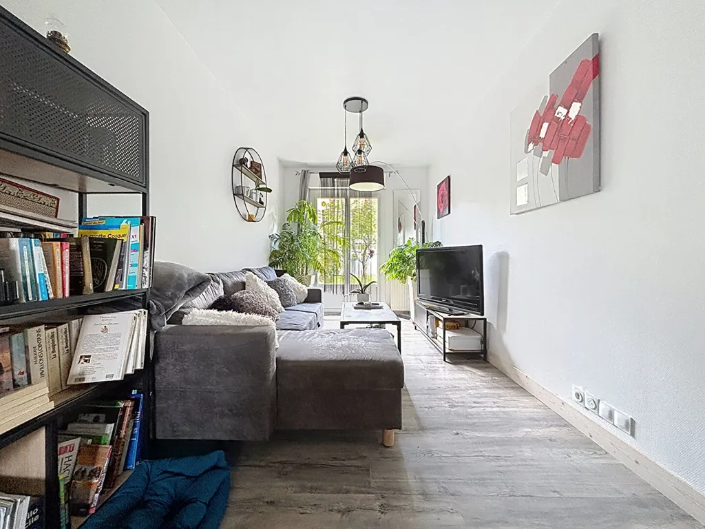4-toaline maja asukohas Laval