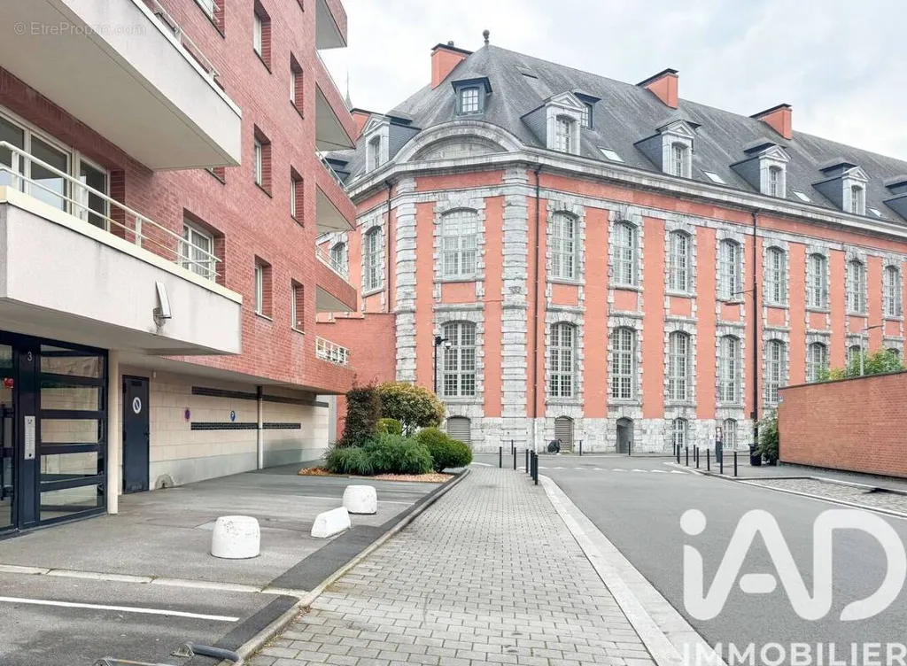 Extérieur - Appartement avec Balcon et Parking à Valenciennes Centre