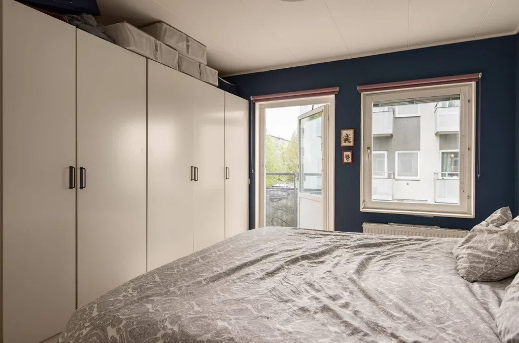 Magamistoad - Apartment with Balcony in Stockholm
