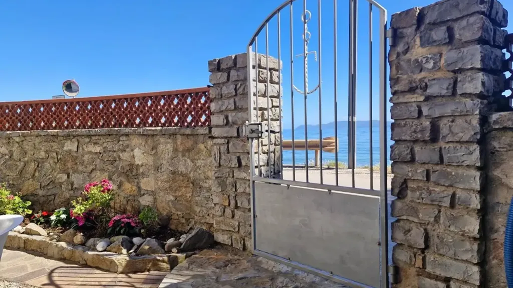 Terrasse - Semi-Detached House with Private Courtyard in Rio