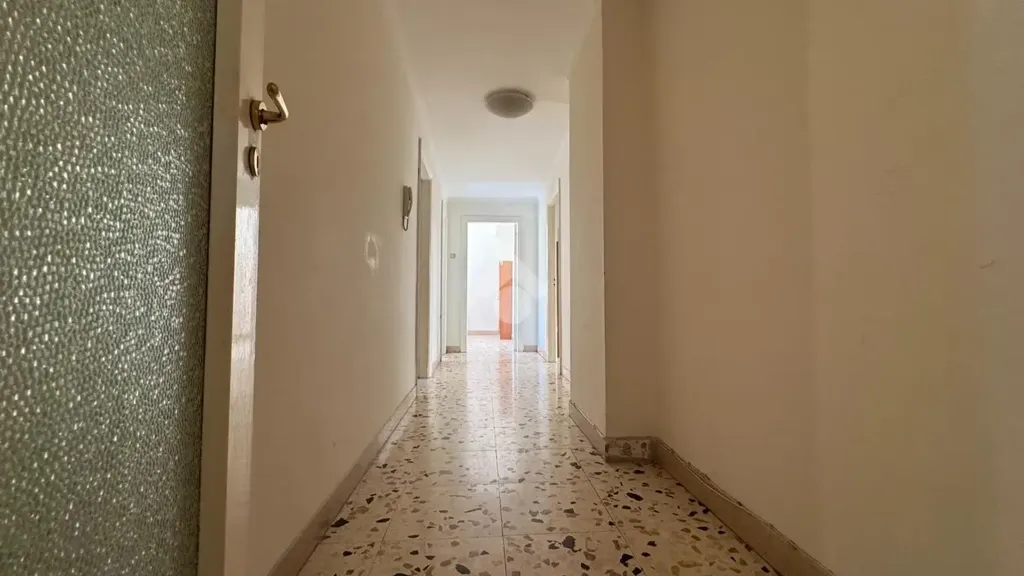 Ingresso - Apartment with Balcony in Naples
