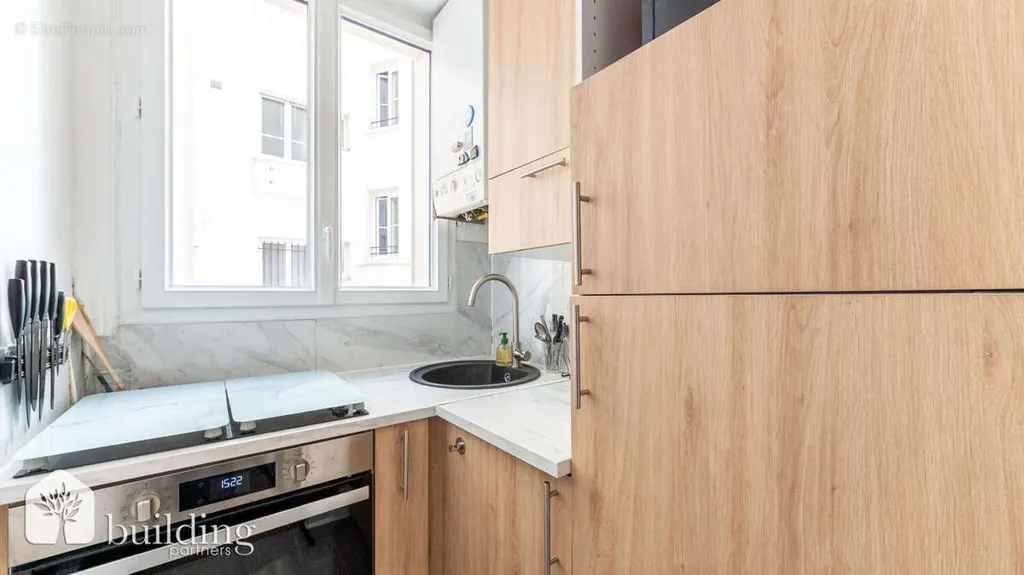 Köök - 2-Bedroom Parisian Flat near Arc de Triomphe