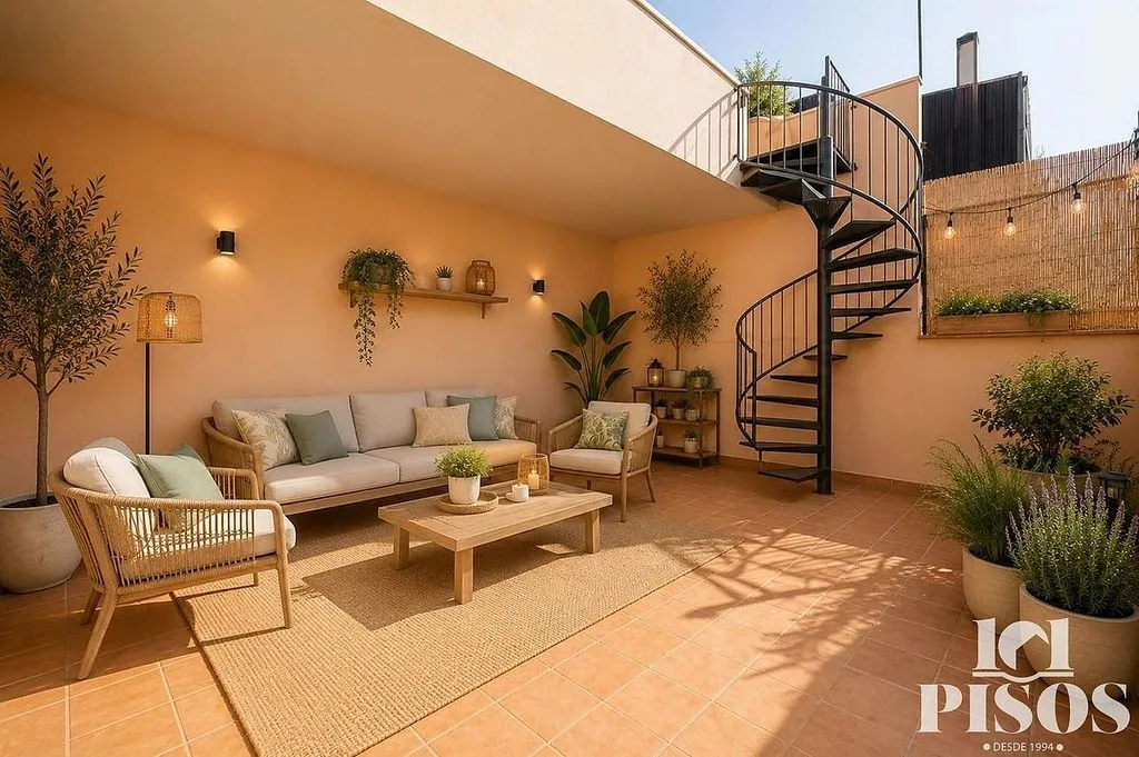 Terraced House with Balcony in Ca n'Oriol