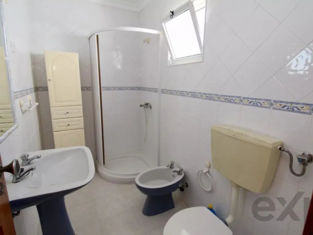 Vannitoad - Duplex with Beach Access in Olhão