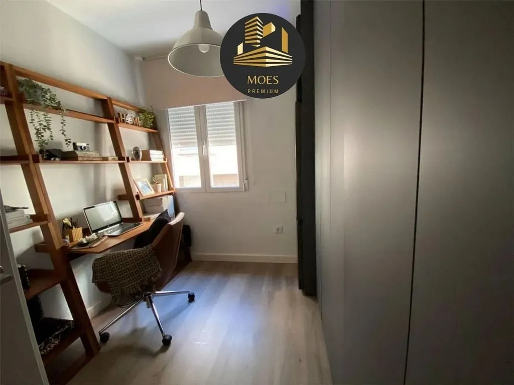 Bureau - Apartment with Air Conditioning in Belén, San Roque