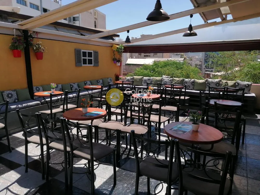 Commercial property in GR