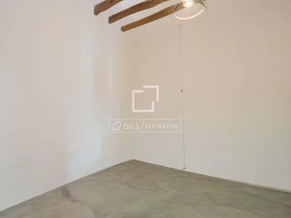 Pièces - Historic Estate with Equestrian Potential in Llucmajor