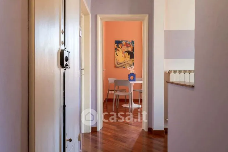 Entrée - Modern Flat with Balcony in Florence