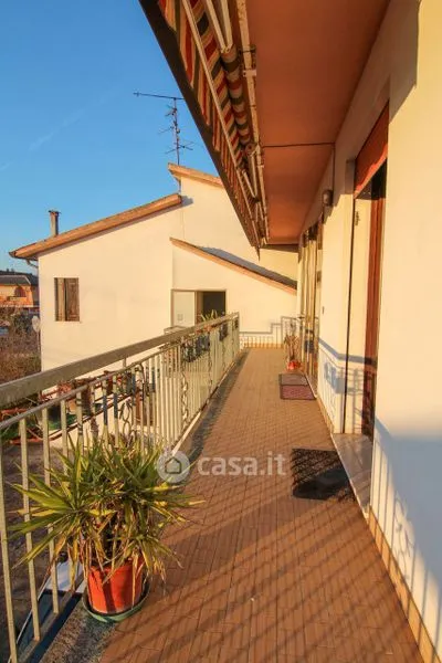 Balcone - Independent House with Workshop in Cona