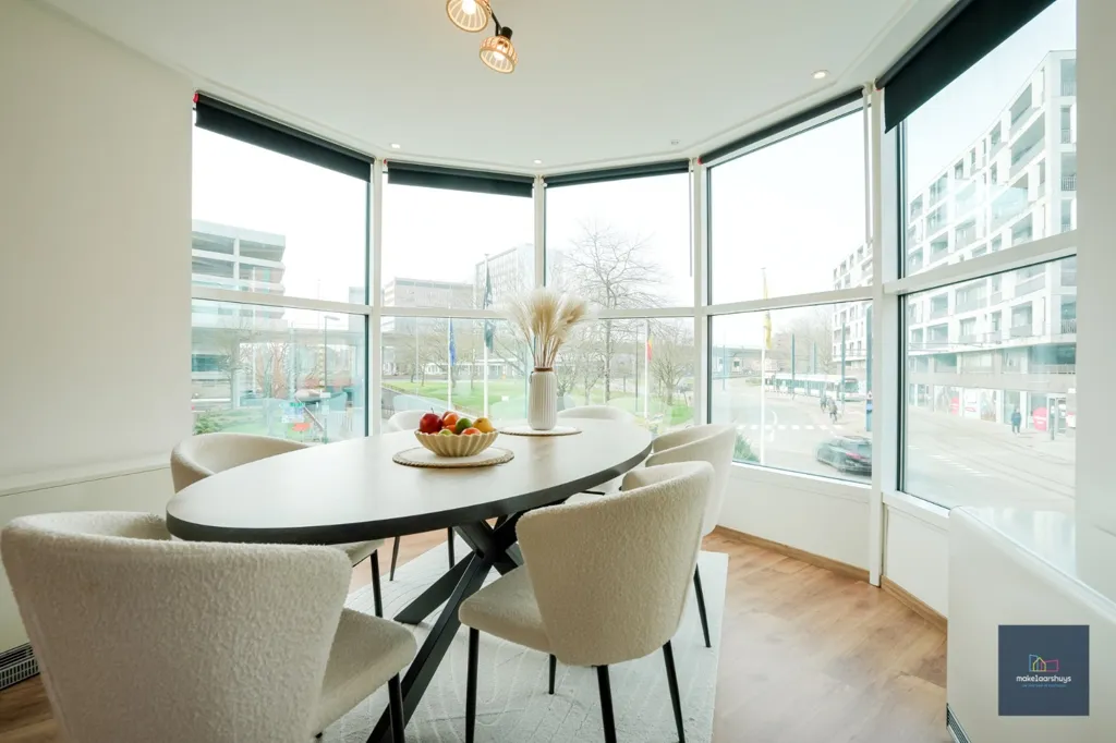 Salle à manger - Appartement avec Vue sur la Ville à Ledeberg