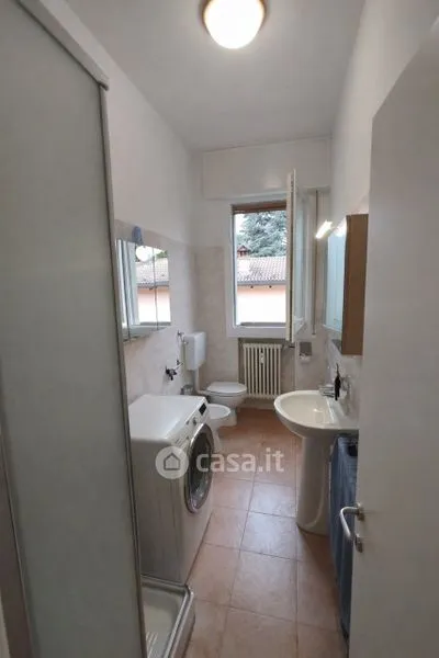 Vannitoad - 3-Bedroom Apartment with Balcony in Sasso Marconi