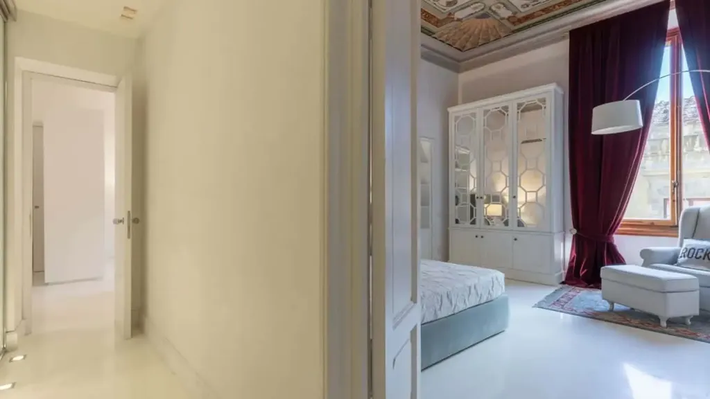 Living Room - Renaissance-Style Apartment with Terrace in Florence