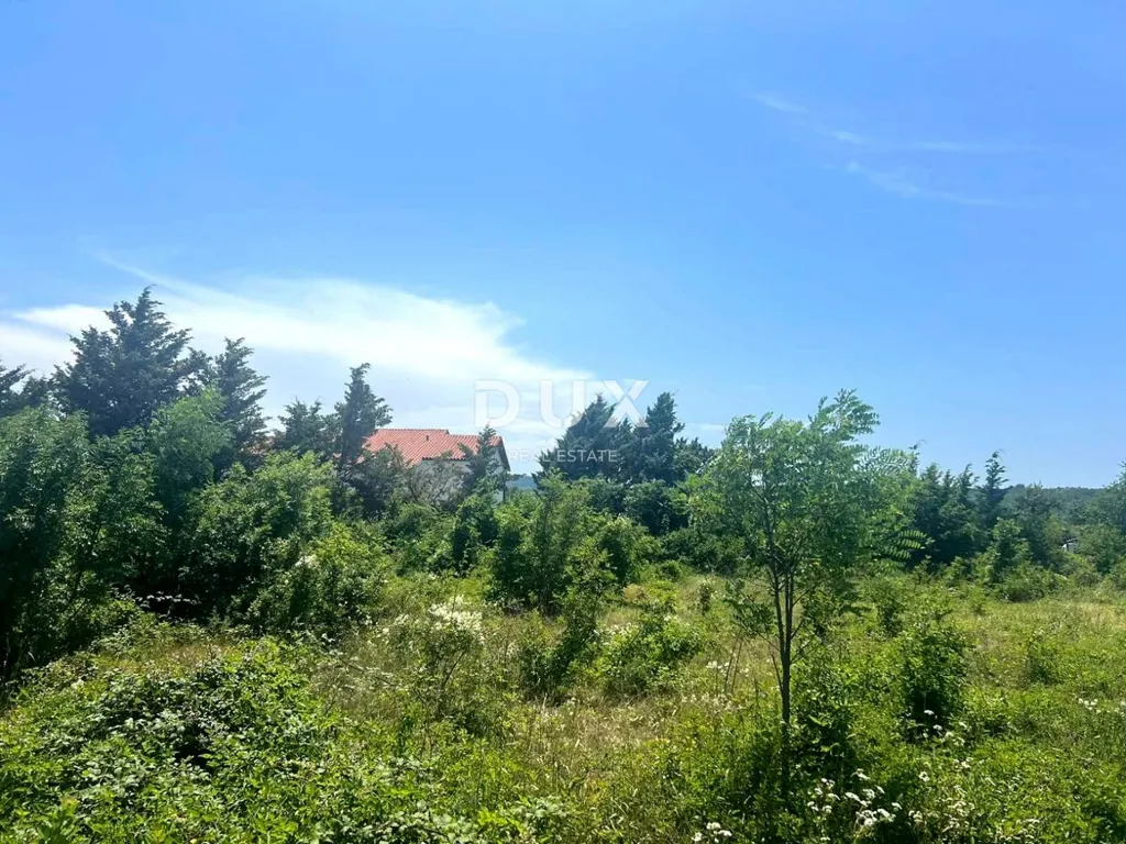 Aed - Urbanised Plot with Panoramic View in Istra