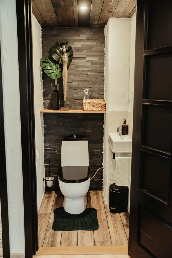 Vannitoad - Reconstructed House with Sauna in Estonia