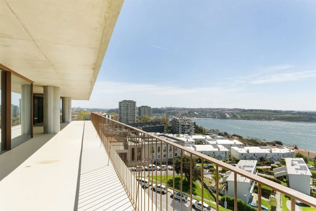 Rõdu - Luxury Apartment with Panoramic Views in Porto