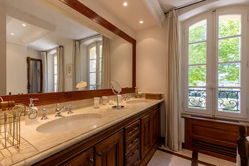 Vannitoad - Villa with Pool in Saint-Tropez