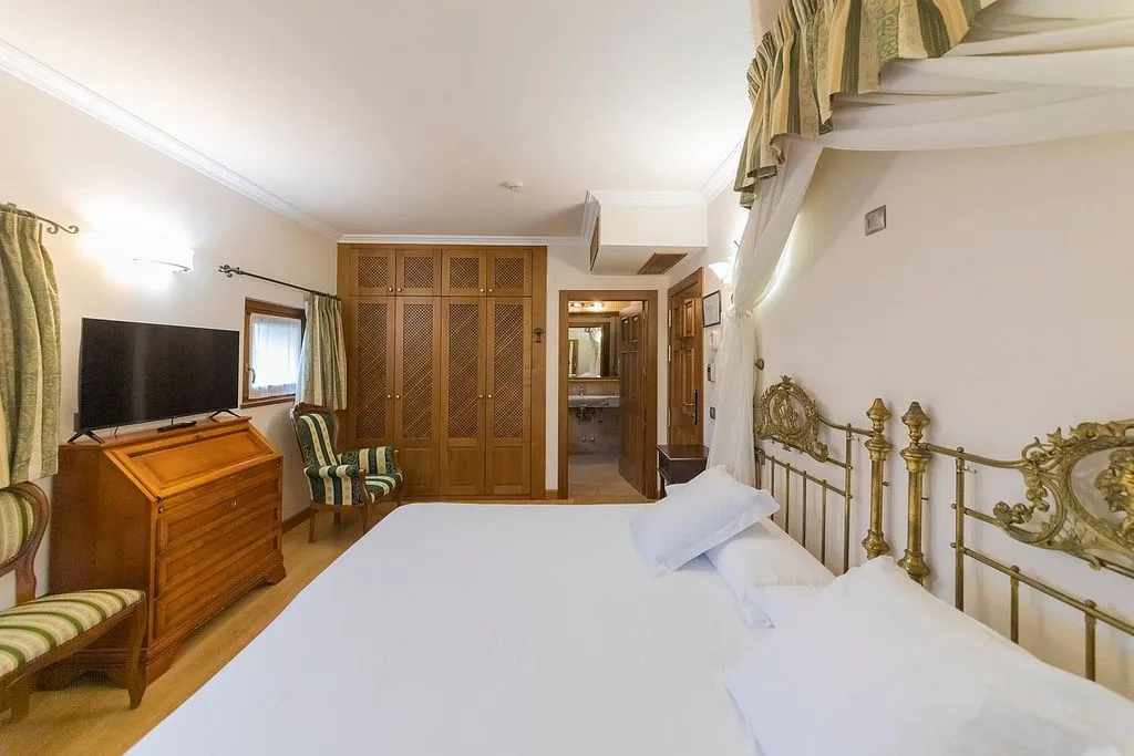 Chambres - Hotel Chalet with Pool in Olite