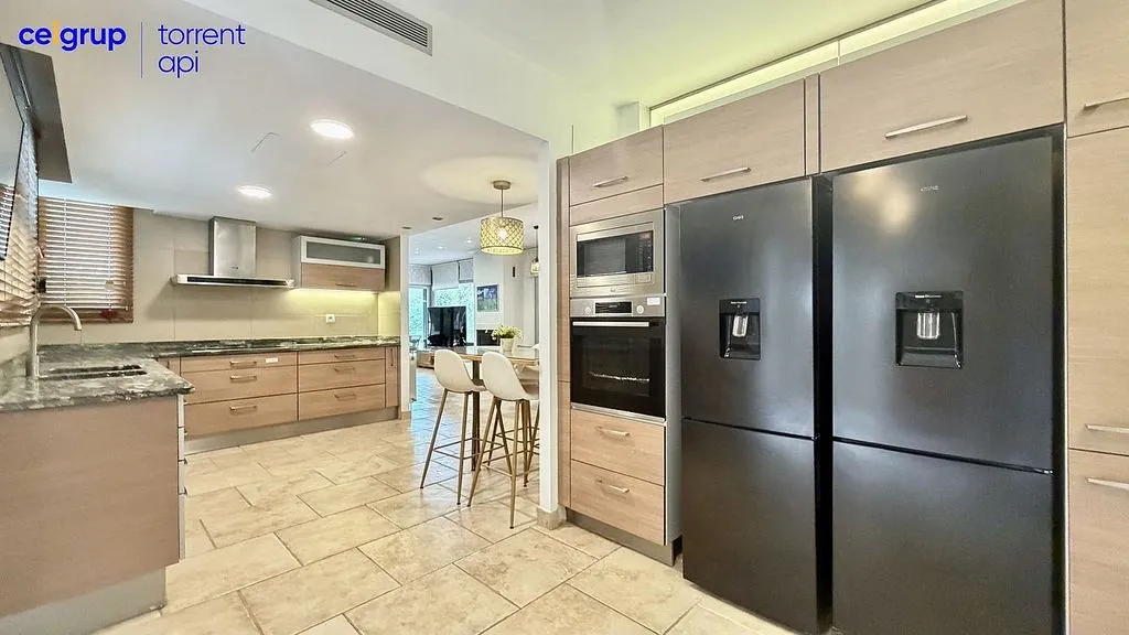 Cuisine - Luxury Detached House with Pool in L'Escala