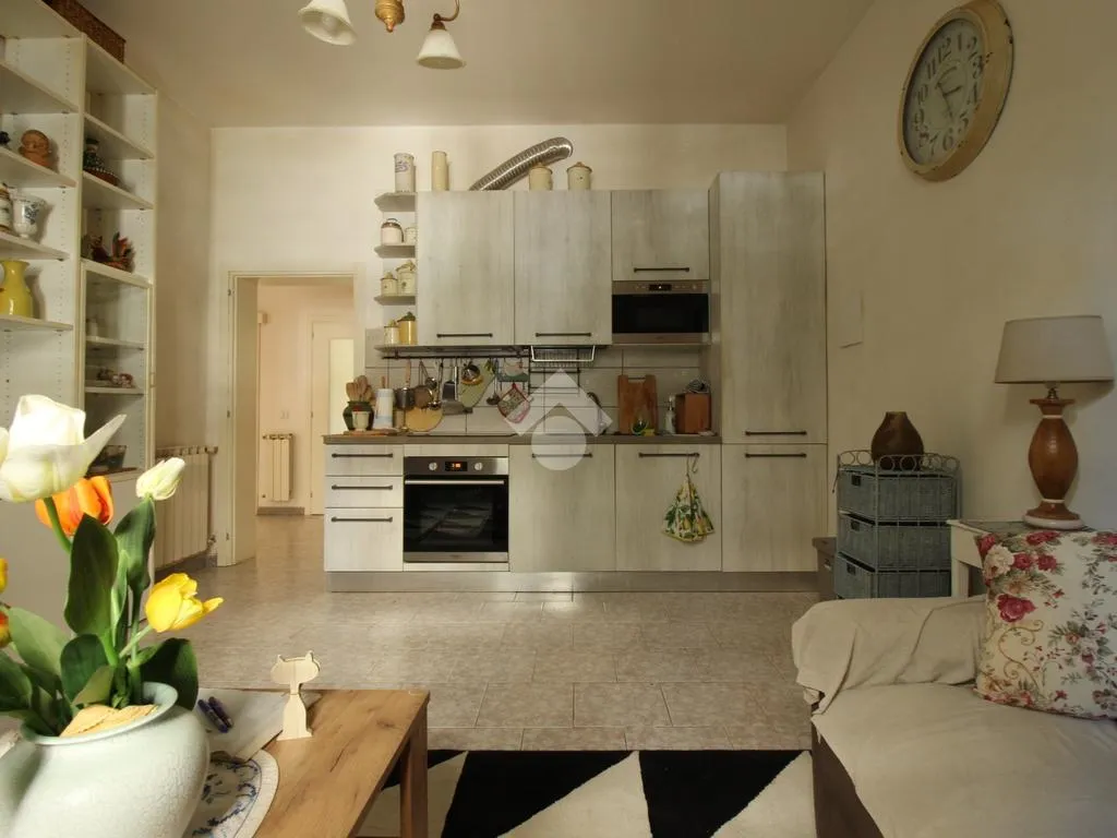 Cucina - Terrace-Accessed Apartment in Prato