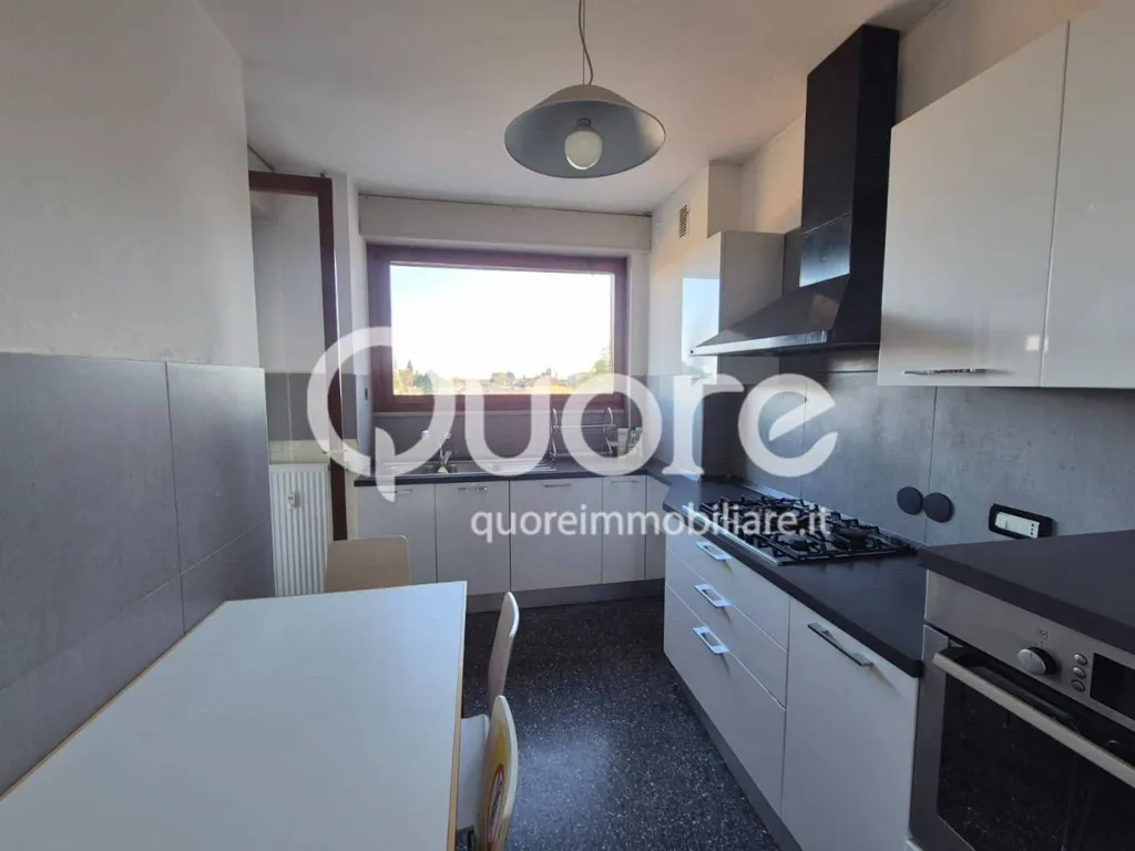 Cuisine - Spacious Apartment with Castle View in Udine